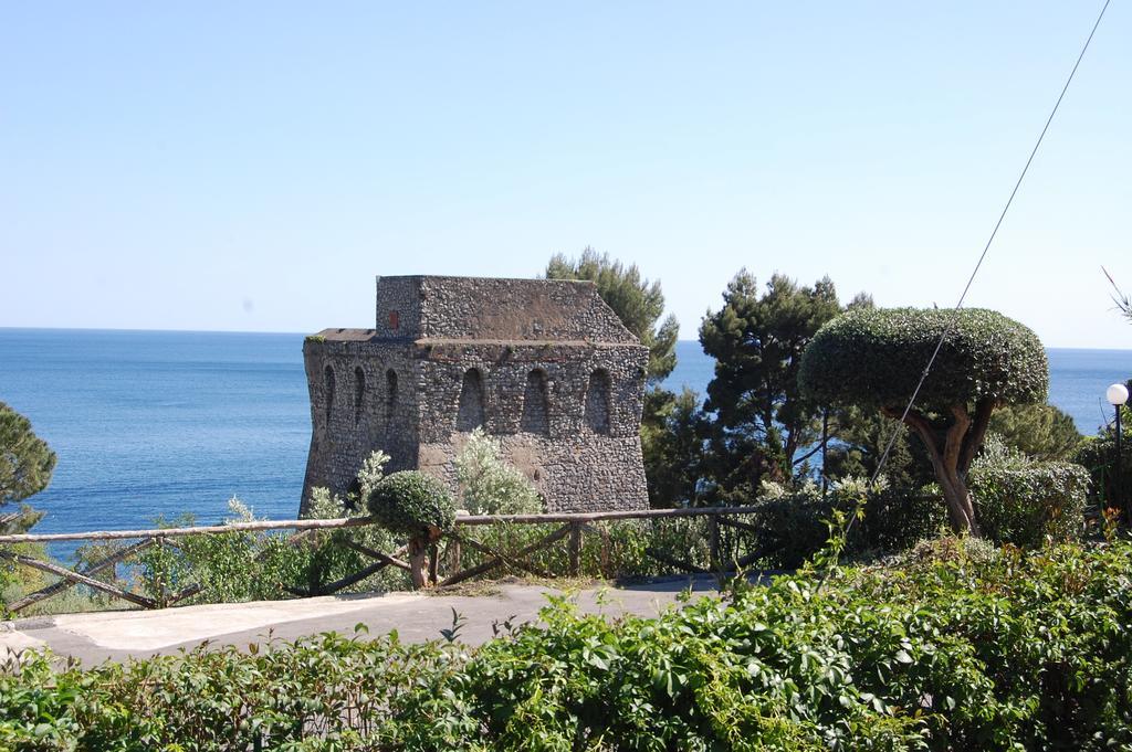 Torre Turbolo Apartments Massa Lubrense Exterior photo